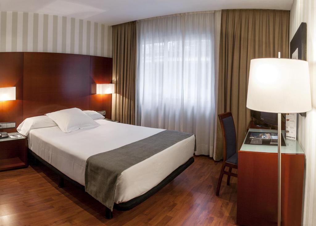 hotel Zenit Malaga pokoj